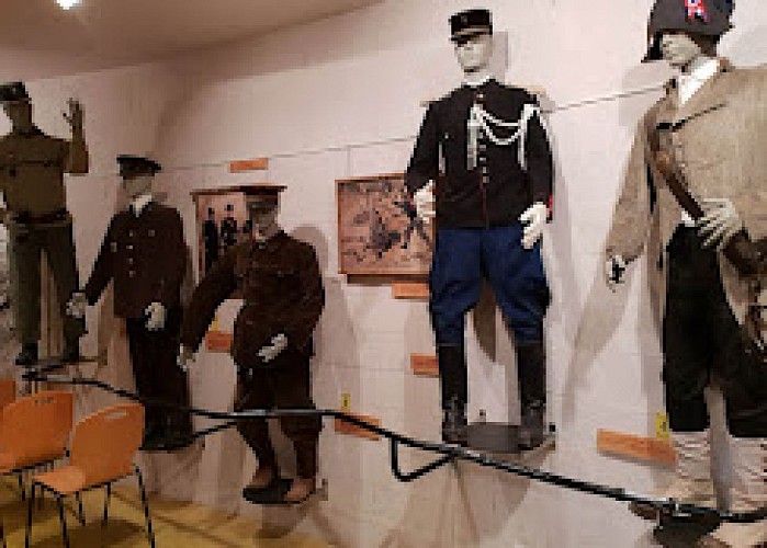 Maison du Braconnage à Chaon