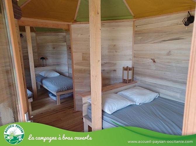 Camping du mouton noir Camping, Activité d'accueil social, Activité agricole à Sainte-Anne