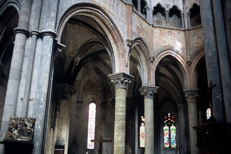 Eglise Notre-Dame : architecture intérieure