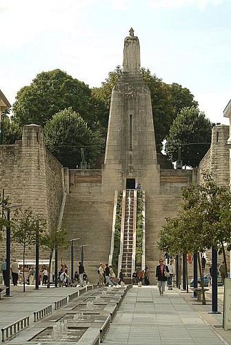 Le Monument à la Victoire