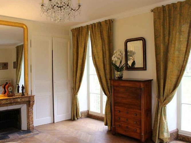 ChâteaudeBerthenonville - Photo 1