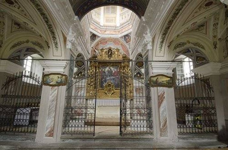 Chapelle de la Visitation, connue aussi sous le nom de "Chapelle du Poivre" : abside.