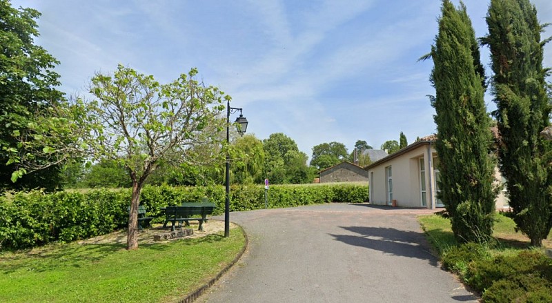 Aire de pique-nique - Luchapt