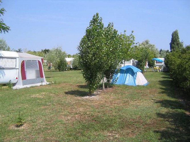 Aire naturelle de camping l'Alouette