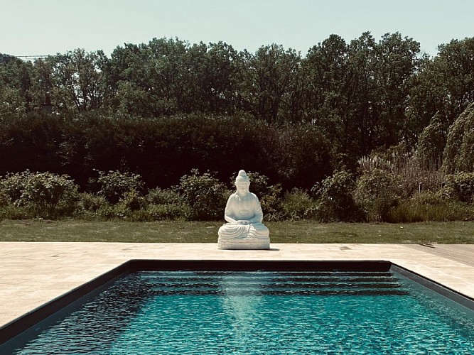 tourisme-sologne-yoga-romorantin-oranga-piscine