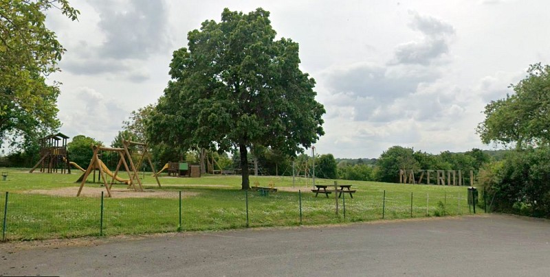 Aire de pique-nique - Mazerolles