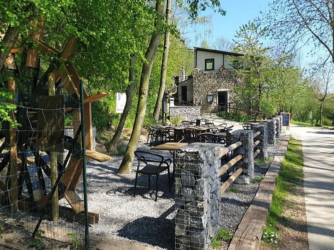 Facebook_1693295987755_7102198134625658374