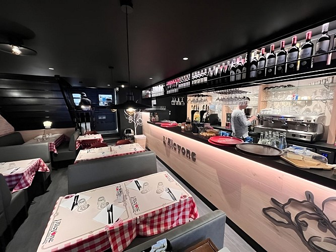 L'Alcyone_Honfleur (2)