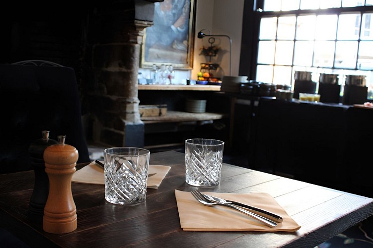 Restaurant Tourbillon_Les maisons de Léa_Honfleur (4)