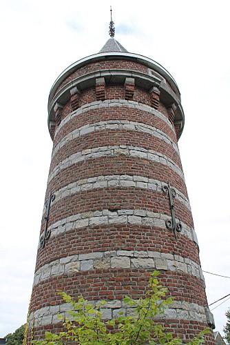 10 - Tour du Château féodal_©Christine Simonis