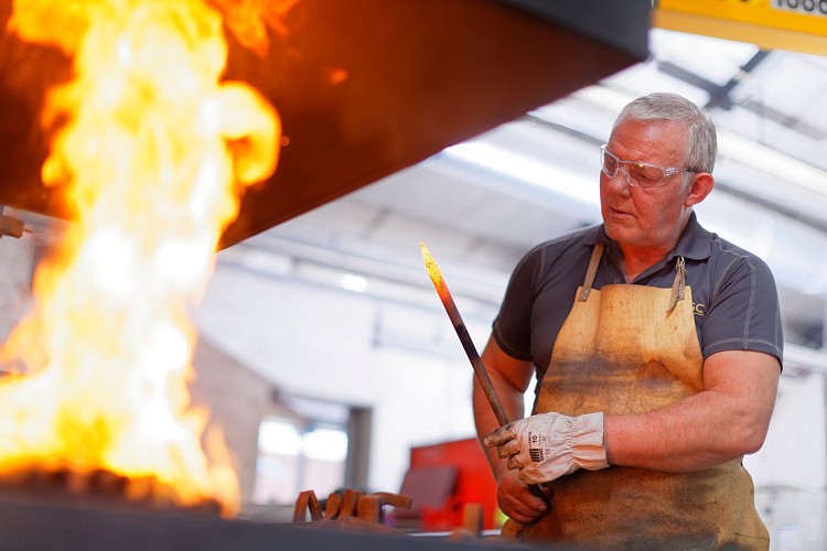 The CWGC Visitor Centre - notre ferronnier