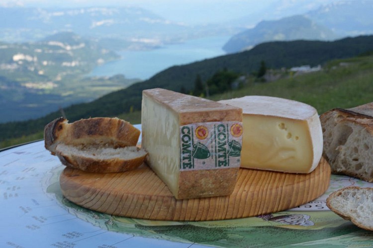 "Fruitière du Valromey": production of Comté cheese