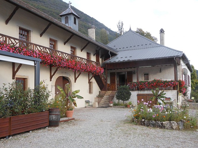 Cottage "Domaine de La Lavanche - Le Jura"