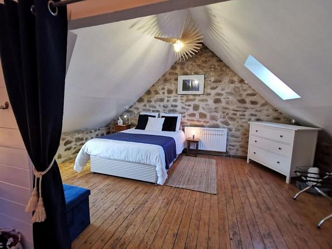 Omonville-la-rogue - le petit pont - 1