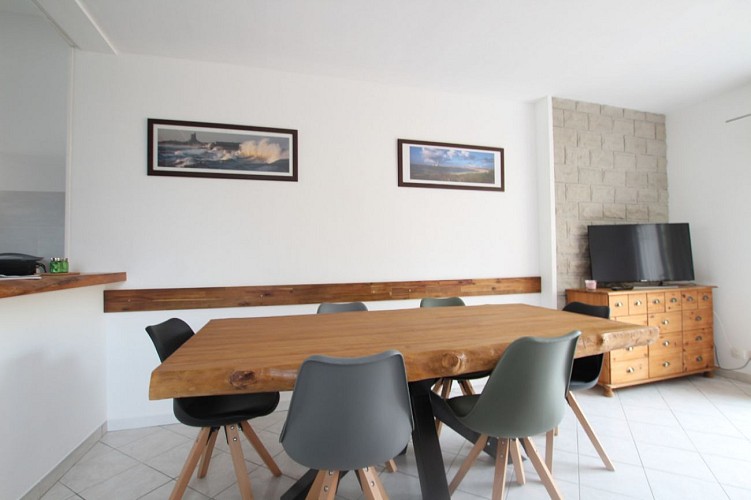 H8382-la-forge-roncey-7