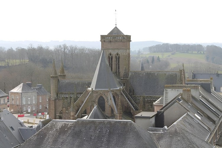 Eglise Notre Dame Vire - Vue
