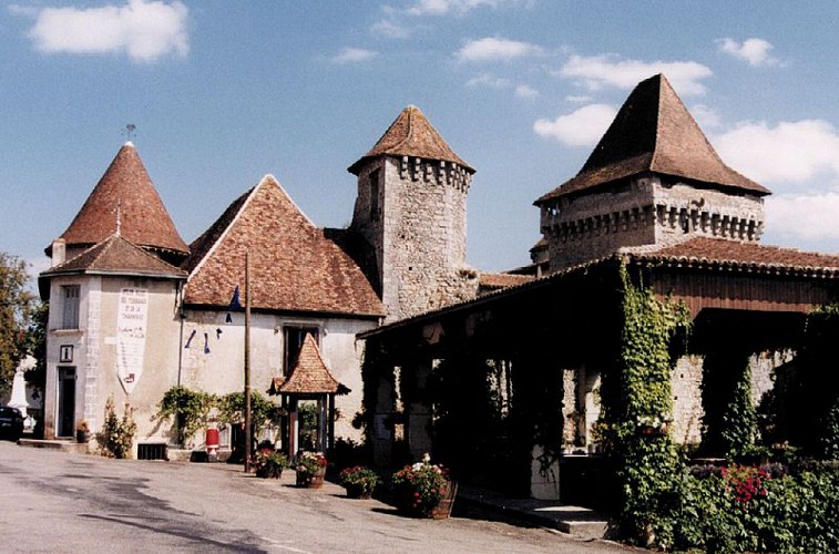 Chateau-et-halle