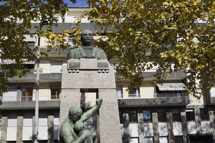 Monument à la mémoire d’Albert Claveille (1865-1921) (3)