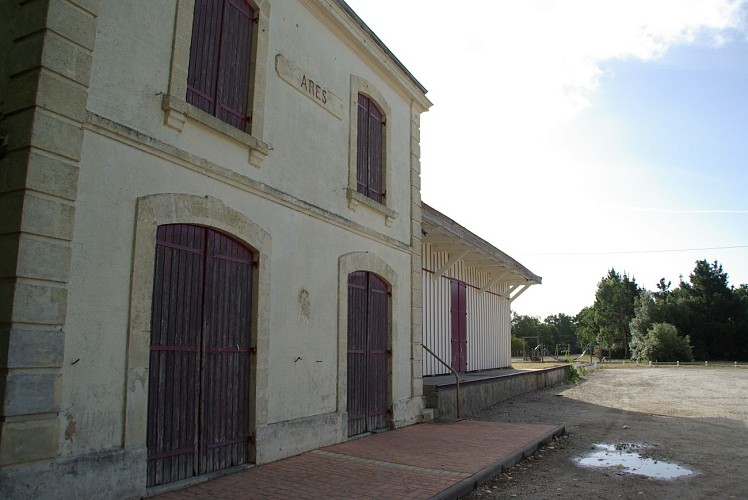 Ancienne gare d'Arès