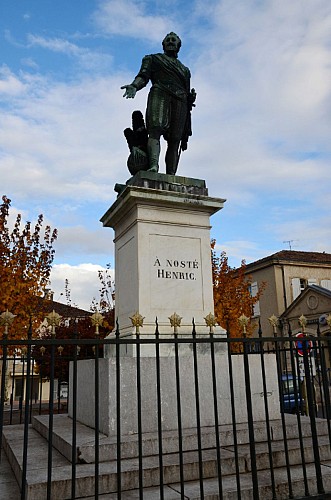 Statue Henri IV Nerac