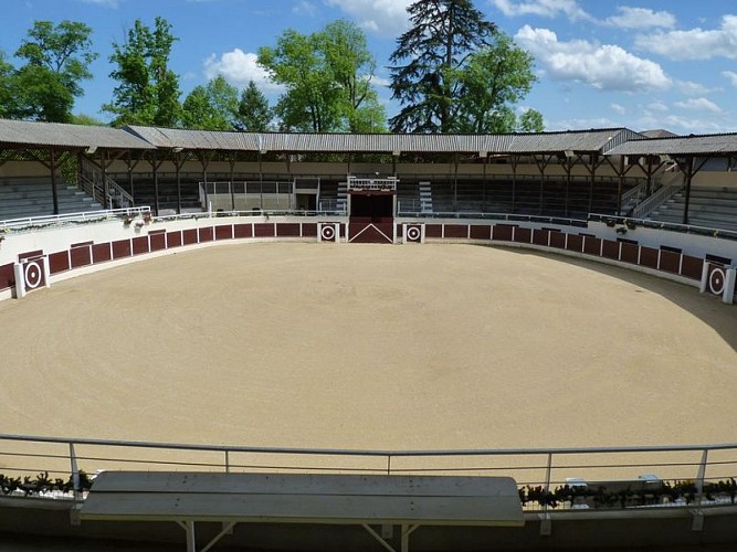 arènes garlin