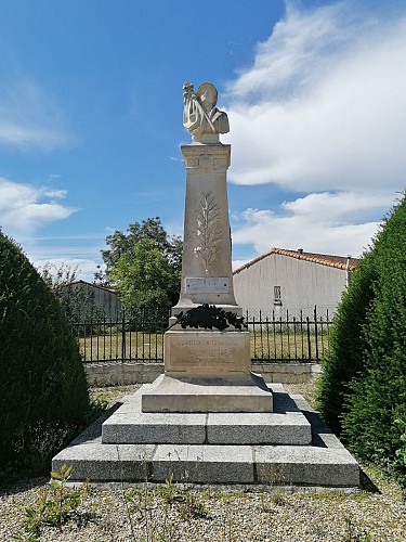 Monument aux morts