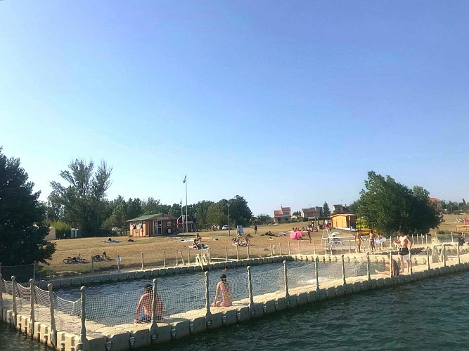 Baignade aménagée et surveillée de Rivières - Aiguelèze