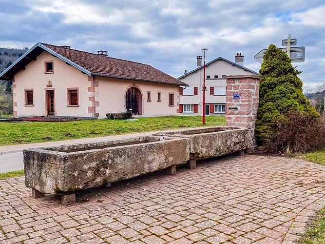 Saint-pierre de rehaupal church