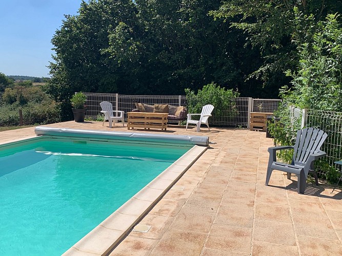 Aux Instants Partagés - Fontenay sur vegre Gite piscine 9