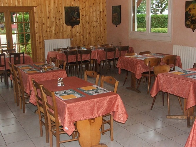 RESTAURANT - AUBERGE DE POUDREY_2