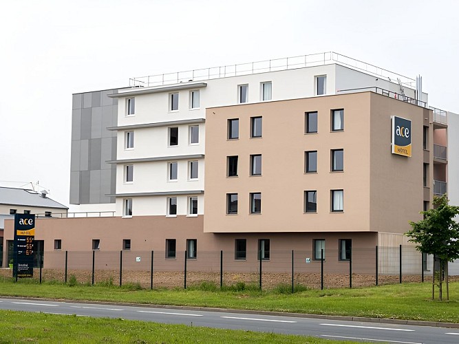 Ace Hôtel Caen Nord Mémorial