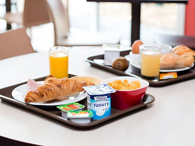 Ace Hôtel Caen Nord Mémorial - 4