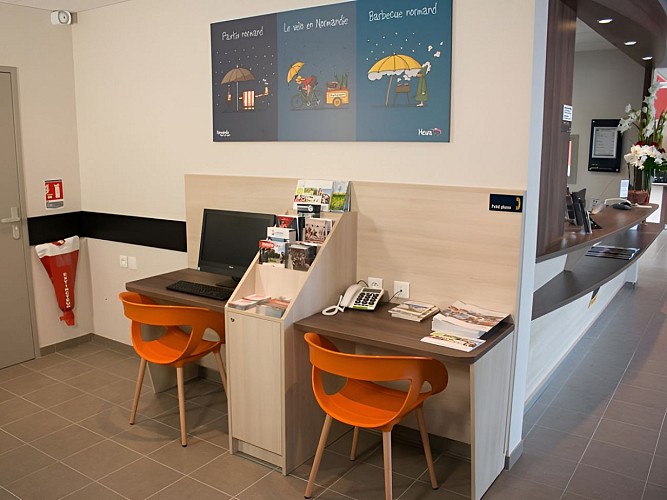 Ace Hôtel Caen Nord Mémorial