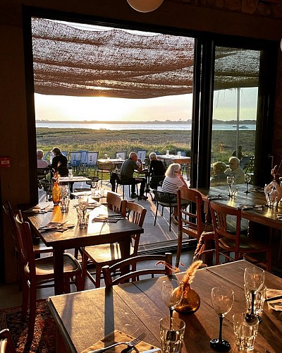 restaurant regneville sur mer la baie