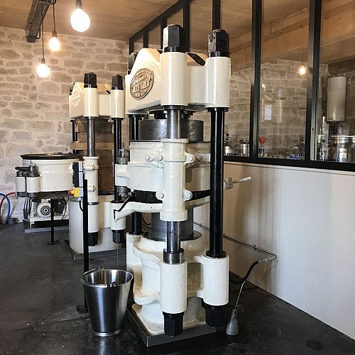 La Vie Contée - Moulin à Huile de Noix