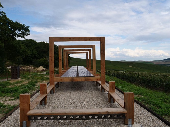 Loge de vignes - La table