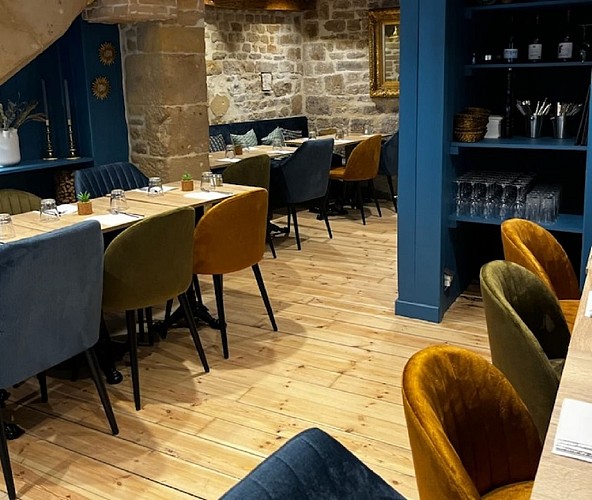 sacree-mathilde-salle-1