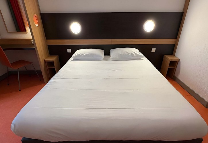 B&amp;B Hotel Lisieux Parc des Expositions