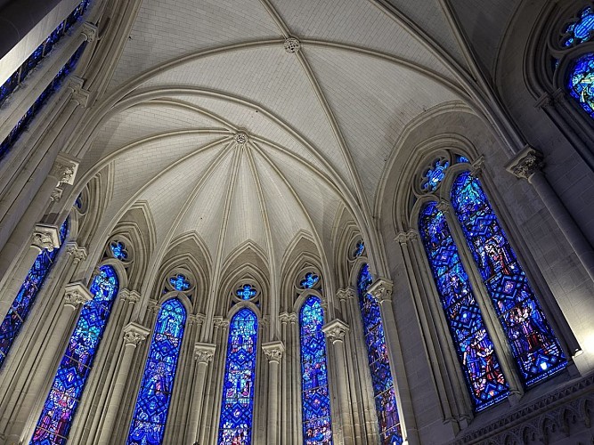 basilique-notre-dame-douvres-la-delivrande-arc