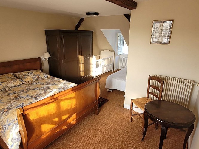 La Cour Vauclin - Hotot-en-Auge - La Chambre beige