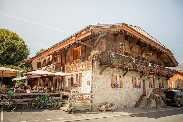 Hotel "Le Coin Savoyard"