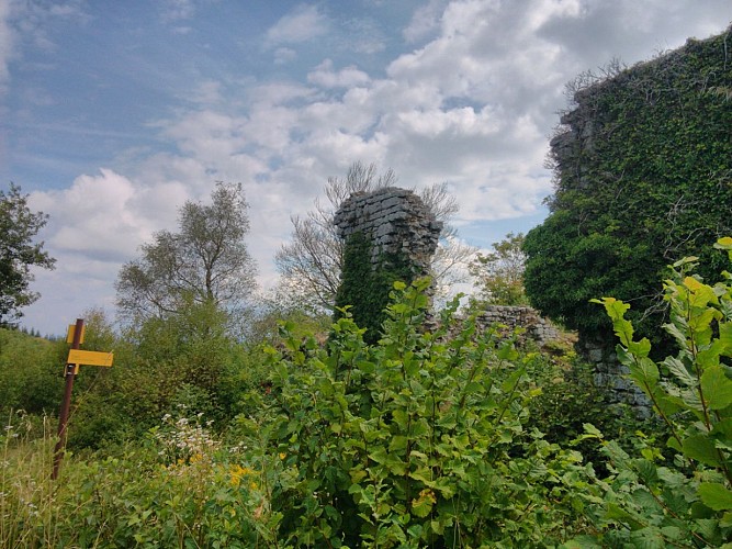 Tours de César Belvedere