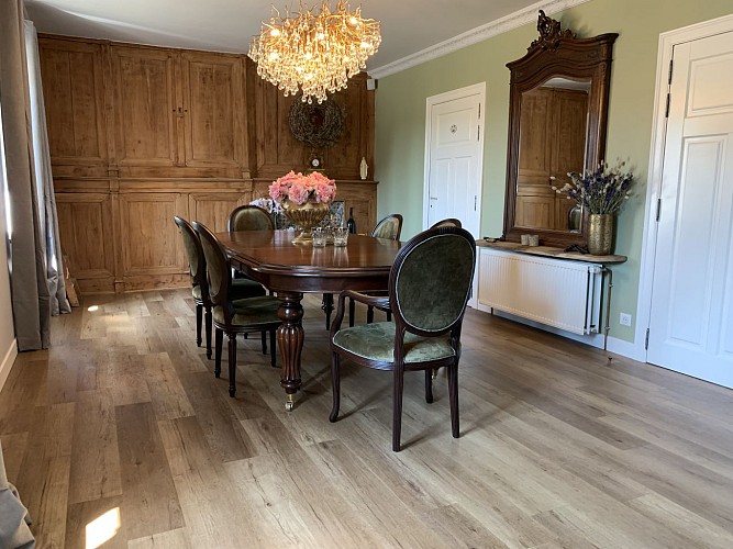 Salle petits déjeuners_3