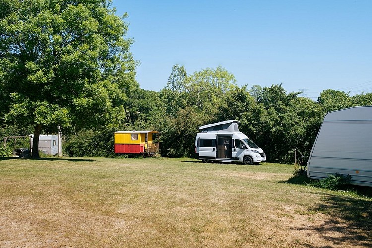 flamanville-camping-ferme-aux-5-saisons-1