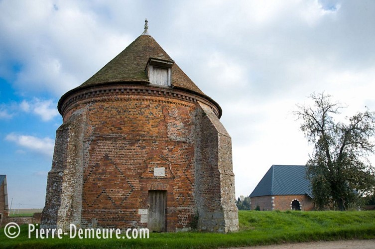 Colombier de Mont Lambert