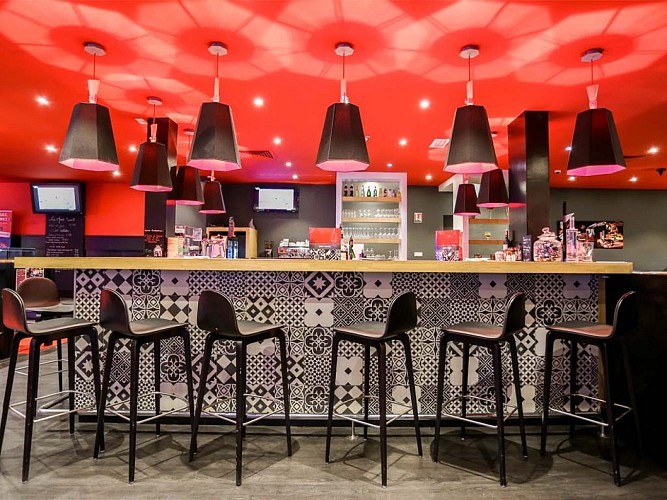 Miami Bar Restaurant 1024x728