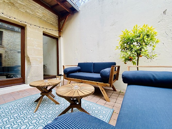 salon-patio-le-maroni-courseulles