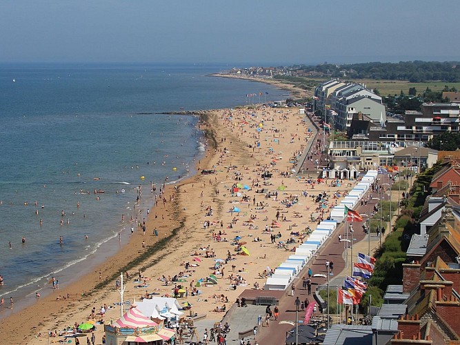 courseulles-sur-mer-vue-du-ciel-credit-nathalie-papouin (6)