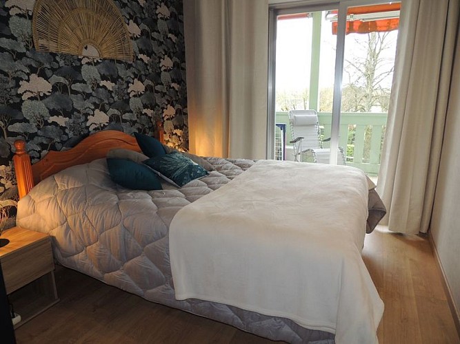 Les-Gémeaux-B5-Bagnoles