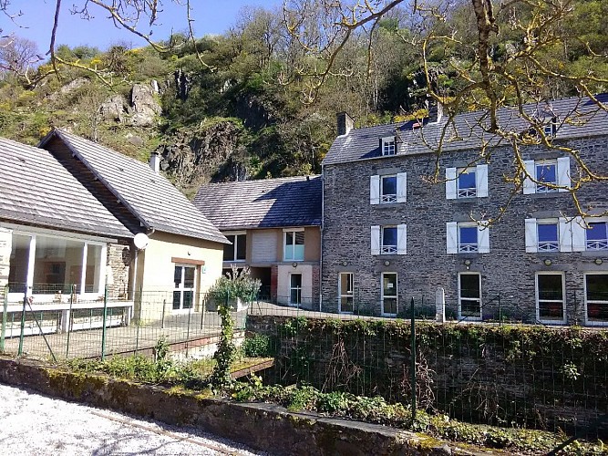 moulin-neuf-gites-de-groupe-suisse-normande--2-